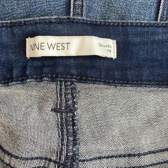 Nine West Mid Rise Shorts - Picture 8 of 10
